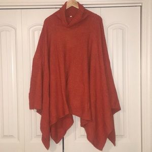 Lou & Grey cape (with arm holes)